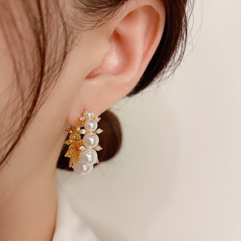 Women's Niche Pearl And Diamond Hoop Earrings-Jewearrings