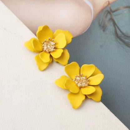 Women's Personality Creative Multi-layer Petal Flower Stud Earrings-Jewearrings