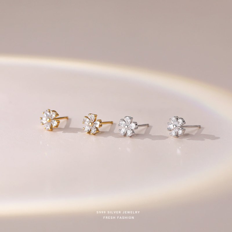 Women's S999 Pure Silver Mini Petal Diamond Stud Earrings-Jewearrings