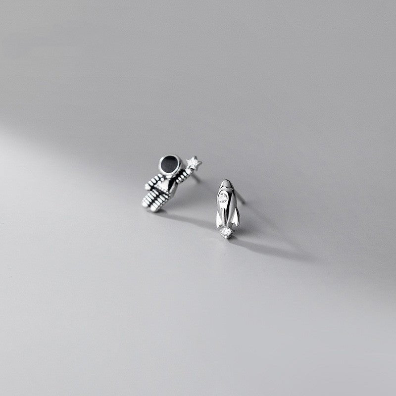 Women's Simple Diamond Asymmetric Silver Stud Earrings-Jewearrings