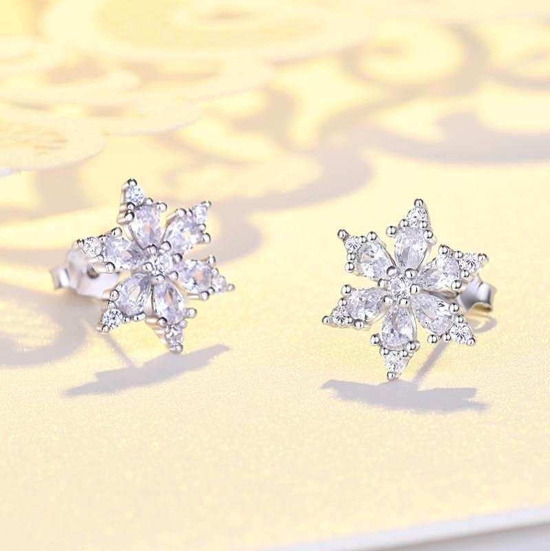 Women's Sterling Silver Six-petal Snowflake Diamond Stud Earrings-Jewearrings