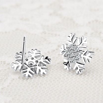 Women's Sweet Diamond Snowflake Stud Earrings-Jewearrings